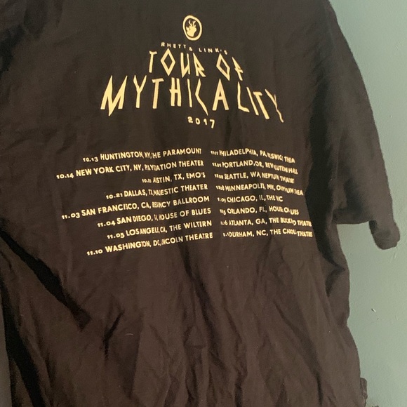 Shirt - Picture 1 of 2